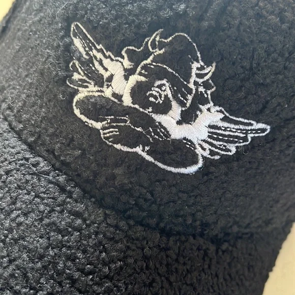 Boys lie Sherpa baseball hat black NWT - Picture 10 of 11